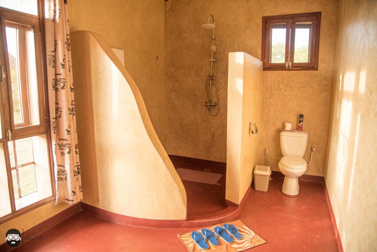 Twiga Safari Lodge Paraa ภายนอก รูปภาพ